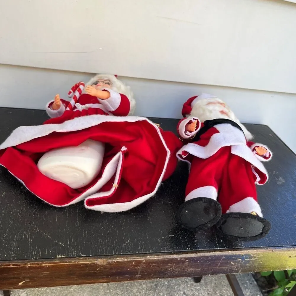 VTG Handmade Santa Mrs Claus Dish Soap Bottle Dolls Christmas Decor Pair